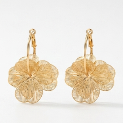 Pendientes Mujer de pétalos dorados de Diseño